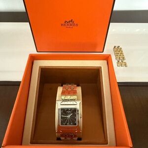 Hermes Heure H Quartz Movement Ladies Wristwatch 25mm HH1.210 Black Dial